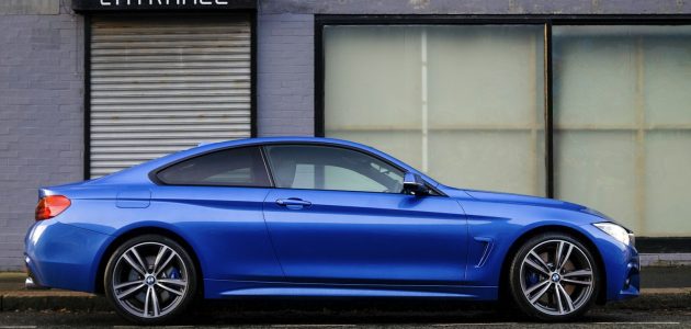 تحليل تكتيكي: لماذا يتحول 4-3-3 إلى 3-4-3 ضد الفرق المتكتلة؟